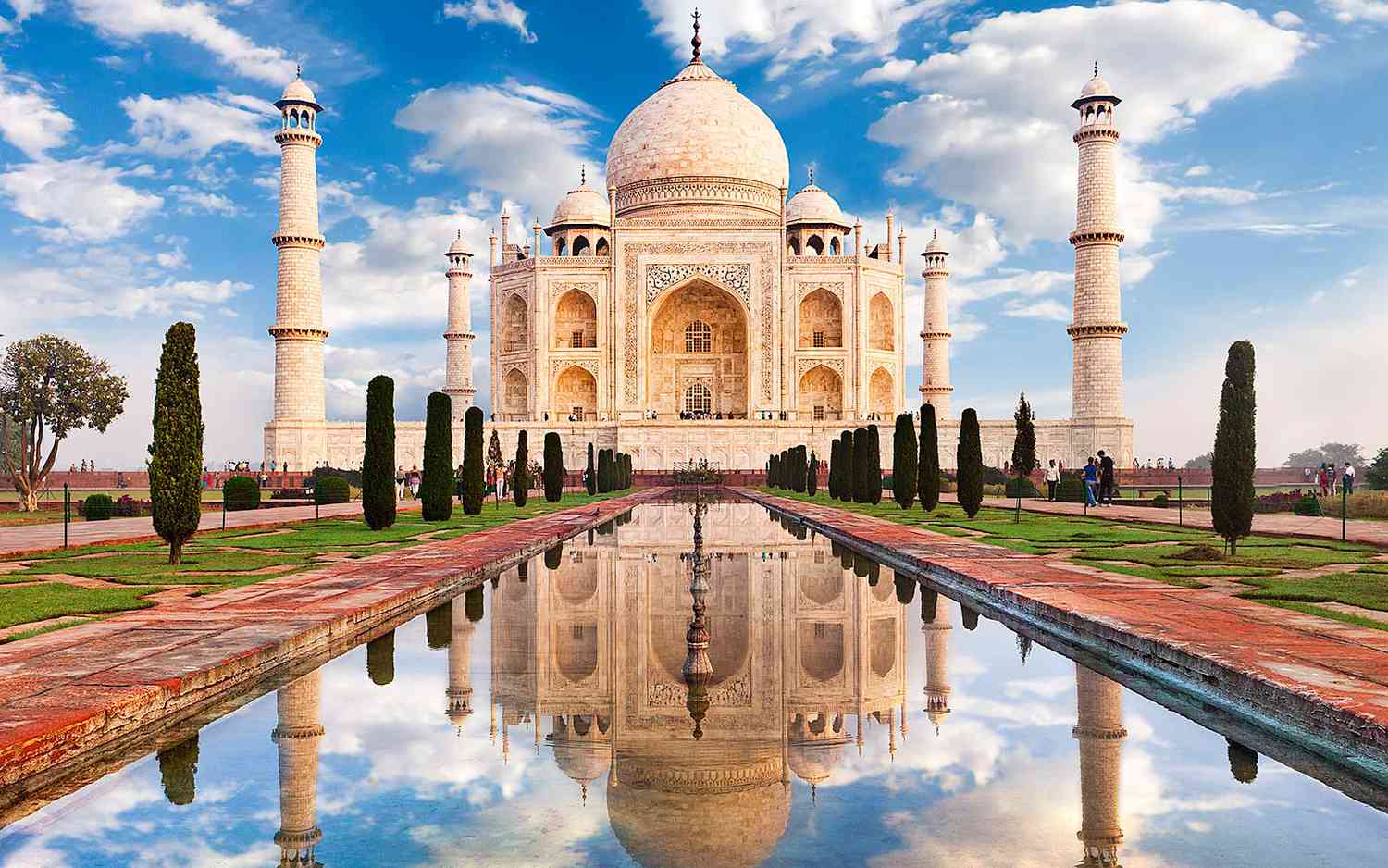 Taj Mahal Tour Image