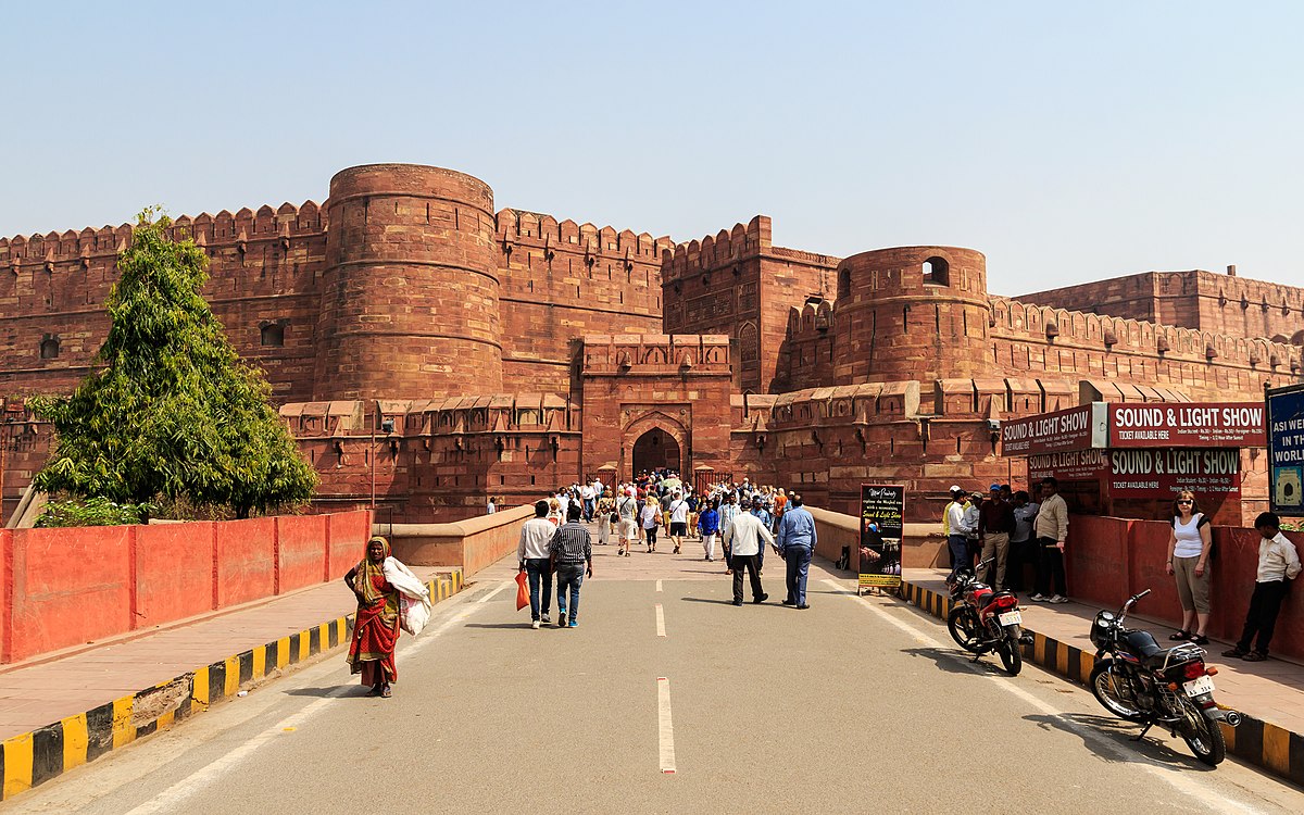 Taj Mahal Tour Image